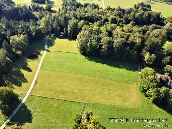 Landwirtschaft und Freizeitgrund in Oberbayern Freizeitgrundst�ck Egling