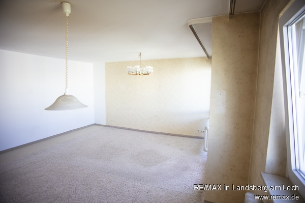 Gro�es Wohn- und E�zimmer Etagenwohnung F�rstenfeldbruck