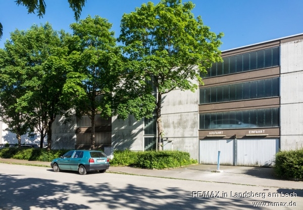 Parkhaus Etagenwohnung Schwabm�nchen