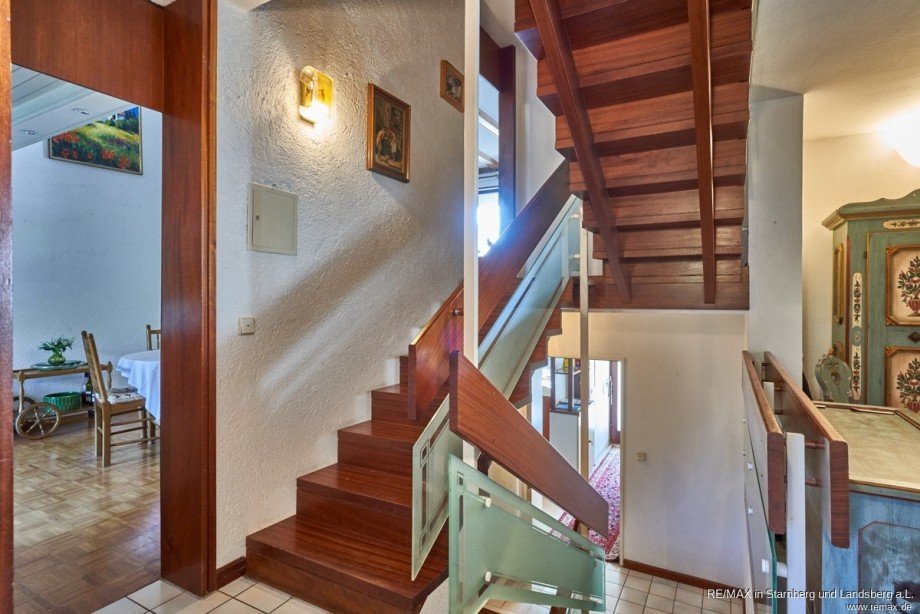 Treppe Doppelhaush�lfte Vaterstetten