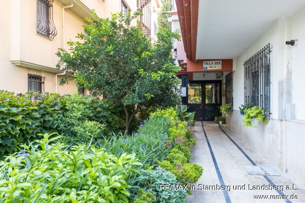 Au�enansicht Etagenwohnung Fener