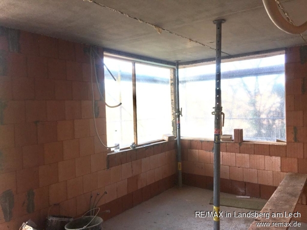 Haus D Zimmer OG m Balkon Doppelhaush�lfte Berg