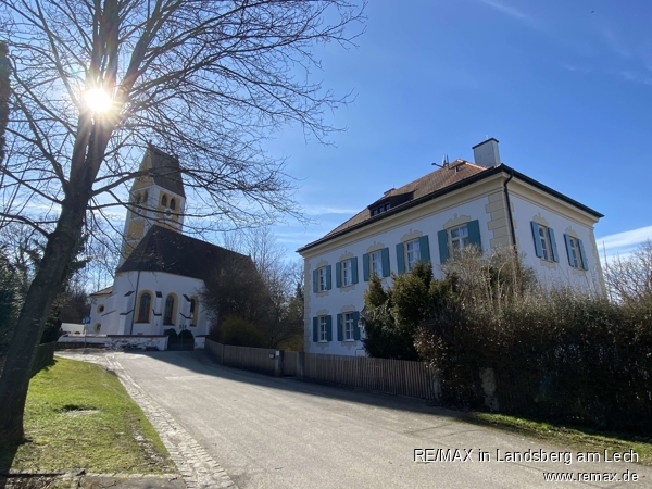 Scheuring Ortszentrum Mehrfamilienhaus Scheuring