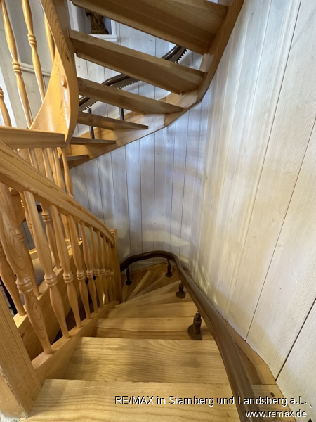 Treppe ins KG Einfamilienhaus Wiedergeltingen
