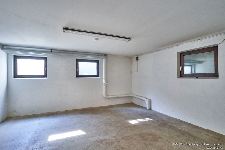 KG Kellerraum Einfamilienhaus T�rkheim