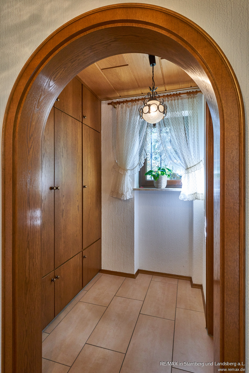 EG Garderobe Einfamilienhaus T�rkheim