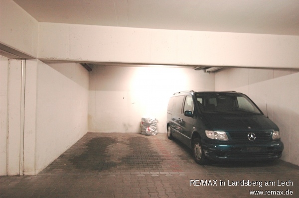 Gro�er Tiefgaragenplatz Erdgeschosswohnung Schongau