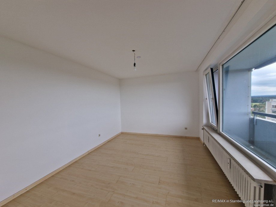 2 Zimmer in luftiger H�he mit West- und Alpenblick Etagenwohnung M�nchen / Solln