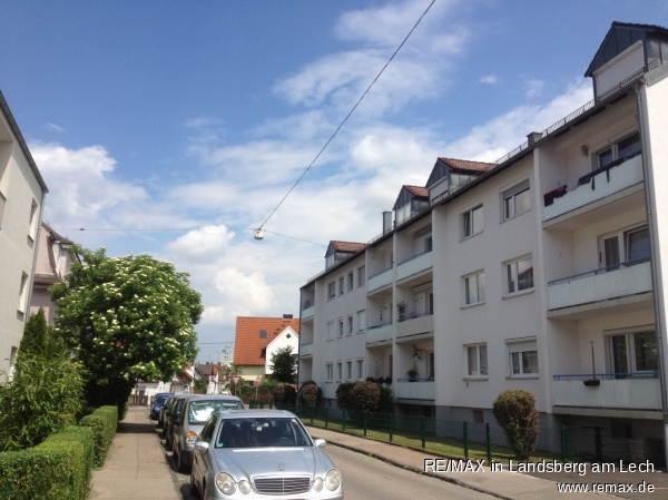 2-Zimmer-Wohnung Augsburg Etagenwohnung VERKAUFT: 5,0% BA-Rendite in ruhiger Lage - Vermietete 2-Zi.-Wohnung mit viel Potential!