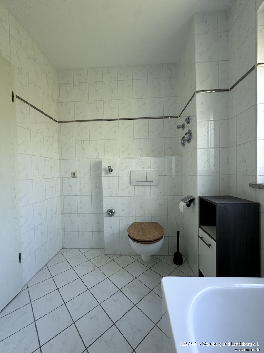 Bad Etagenwohnung Gilching
