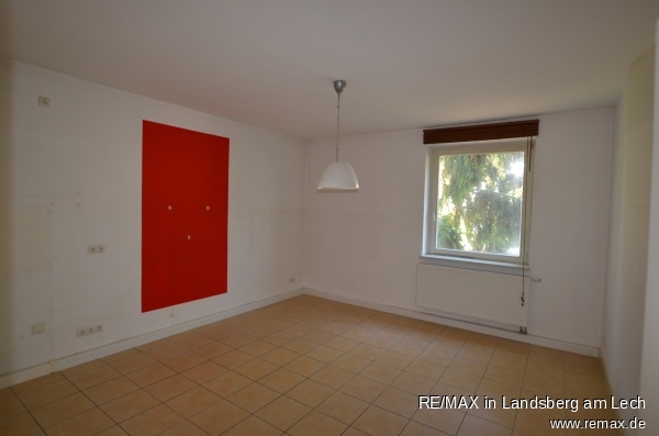 Die K�che - vor Renovierung Etagenwohnung Gie�en