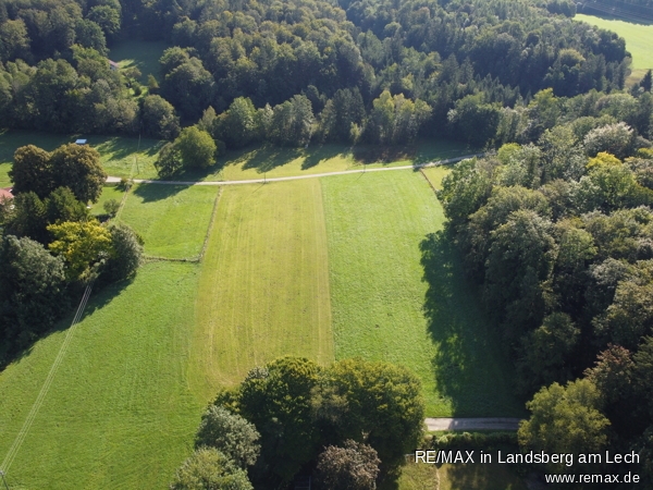 Landwirtschaft und Freizeitgrund in Oberbayern Freizeitgrundst�ck Egling