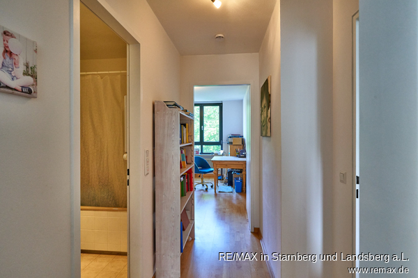 Zweiter Flur Etagenwohnung M�nchen / Sendling