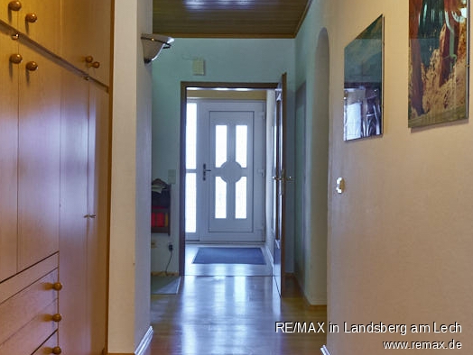 Treten Sie ein! Reihenmittelhaus Kaufering