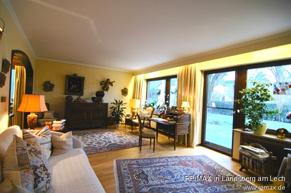 Wohnzimmer Doppelhaush�lfte Inning am Ammersee