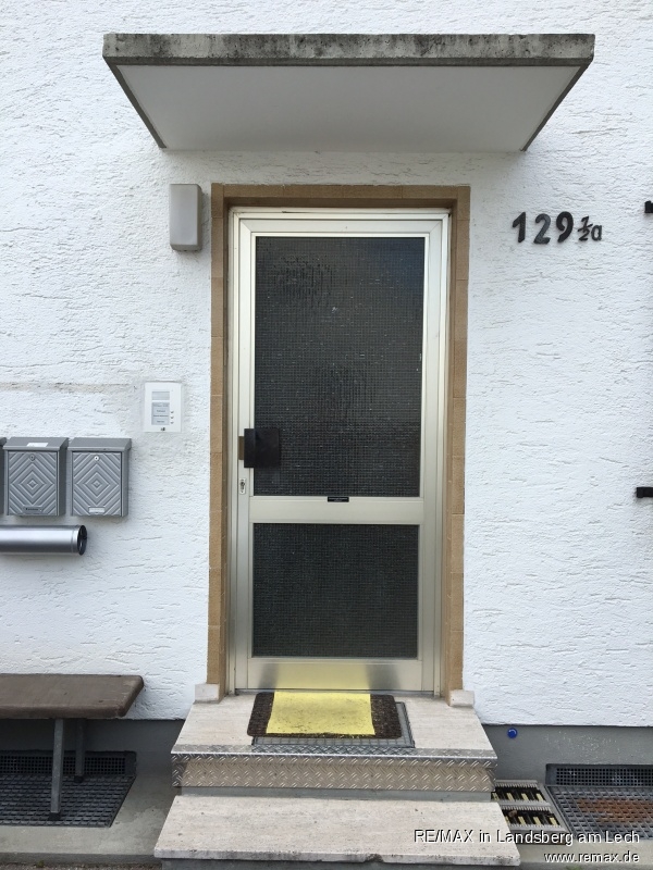 Hauseingang Mehrfamilienhaus Augsburg