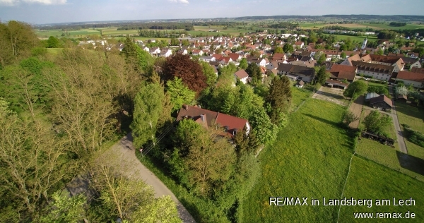 Blick von oben auf die DHH Doppelhaush�lfte Dinkelscherben