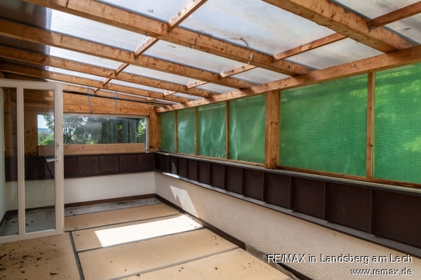 Dach-Terrasse im OG, zum Wintergarten umbaubar oder zu einem weiteren Zimmer Doppelhaush�lfte Dinkelscherben