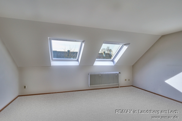 DG Kind Arbeiten - nach Renovierung Reihenmittelhaus Puchheim