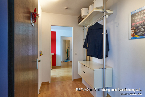 Eingangsflur mit Garderobe Etagenwohnung M�nchen / Sendling