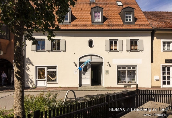 Stra�enfassade Etagenwohnung Schongau