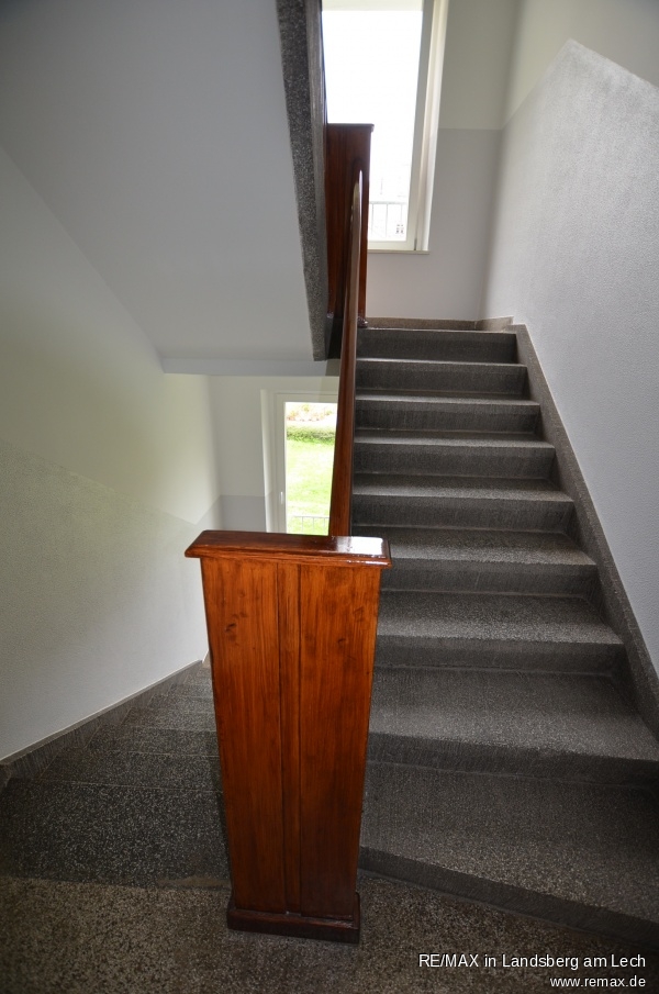 Das Treppenhaus Etagenwohnung Gie�en