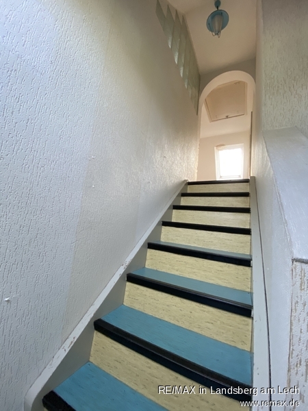 Treppe zu DG Einfamilienhaus Hurlach