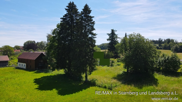 Grundst�ck und Umfeld Bauernhaus Starnberg / Hanfeld