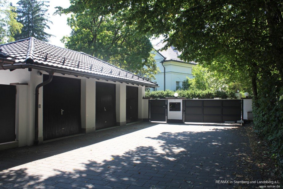 2te Garage Reihenendhaus Gr�nwald