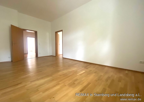 Wohnen Teil Durchgangs-Zimmer Etagenwohnung M�nchen