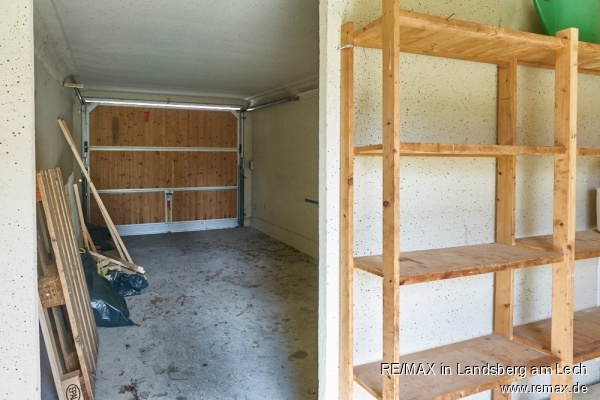 Garage zu EG 1 Erdgeschosswohnung Graben