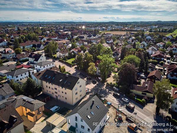 Haus und Umfeld Dachgeschosswohnung Gilching