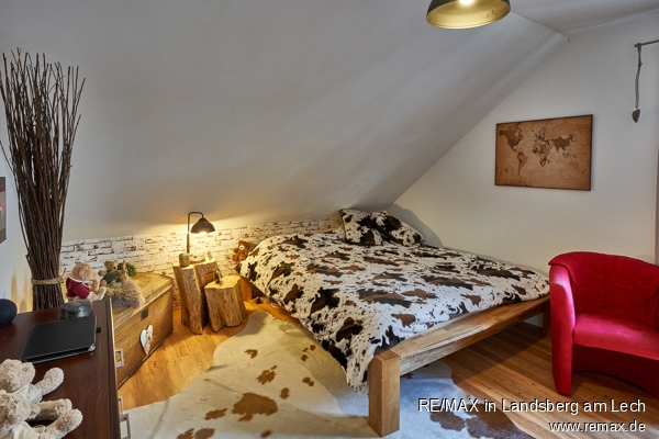 Zimmer Kind 1 Doppelhaush�lfte Klosterlechfeld