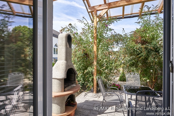 Terrasse nach S�d-West Einfamilienhaus Mallersdorf-Pfaffenberg / Oberellenbach