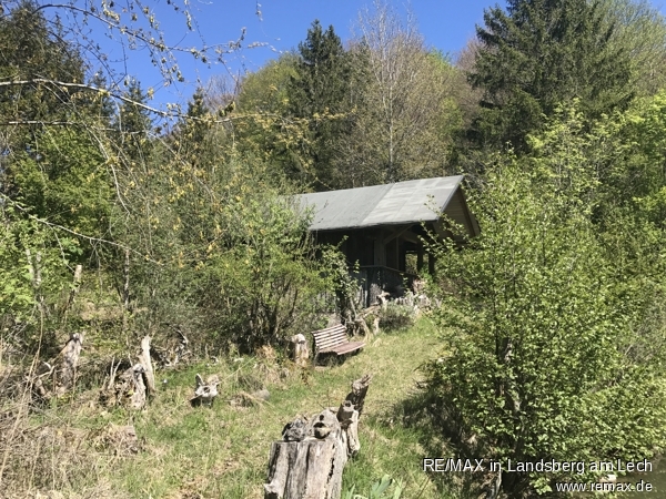 Freizeitgrundstuekc mit Teich und H�tte Gemischt-Grundst�ck Waal