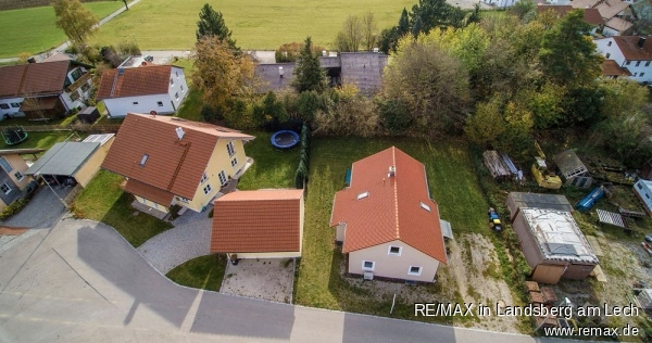 Grundst�ck Einfamilienhaus Thaining