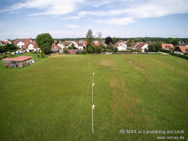 Bebauung �stlich Wohngrundst�ck Geltendorf