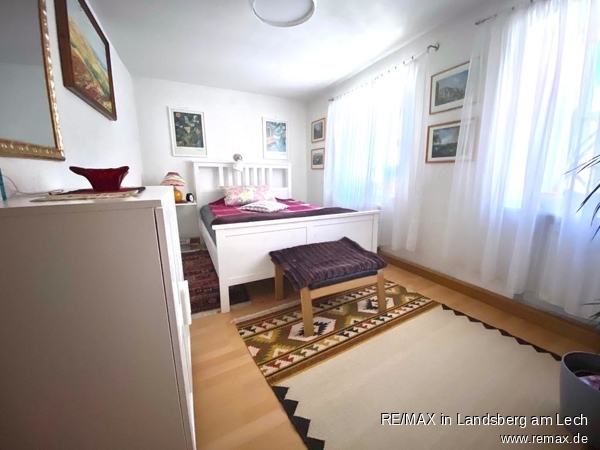 2.OG Schlafzimmer Zweifamilienhaus Landsberg