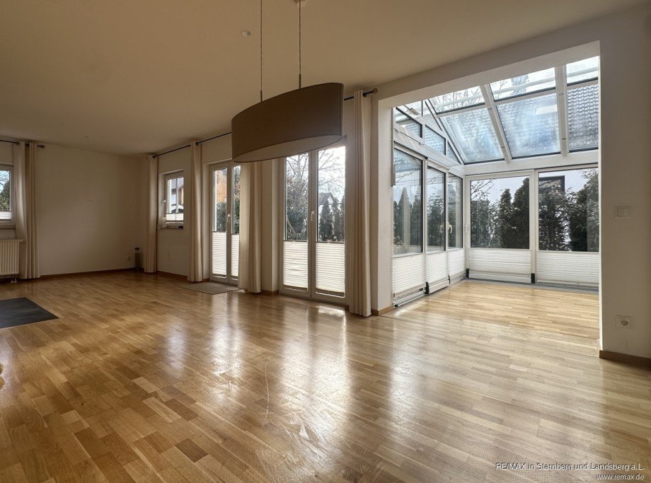 Wohnzimmer Einfamilienhaus Gr�felfing