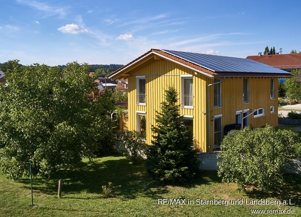�kologisches Holzhaus Langenneufnach Einfamilienhaus V E R K A U F T: �kologisches Holzhaus mit Einlieger-Haus im Naturpark