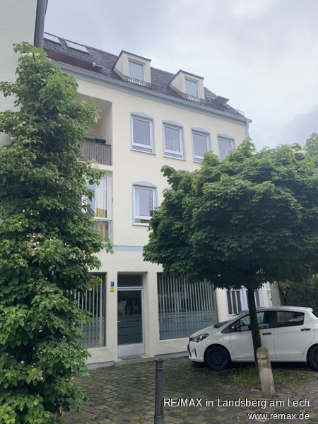 Hausansicht Etagenwohnung Augsburg