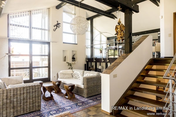 Das Wohnzimmer Geltendorf Einfamilienhaus VERKAUFT: Architektenhaus in Kaltenberg / Geltendorf (S-Bahn)
