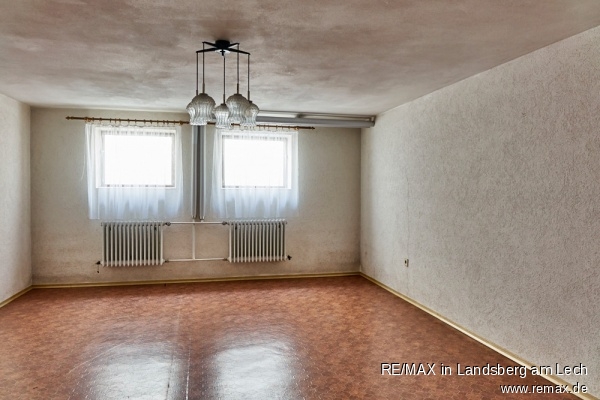 KG Hobbyraum Keller zu EG Erdgeschosswohnung Graben
