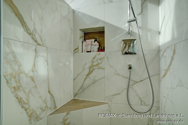 Dusche Dachgeschosswohnung M�nchen