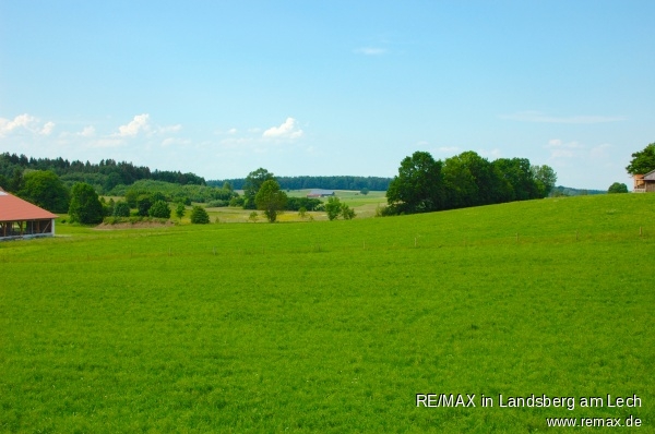 Natur pur direkt hinterm Haus Doppelhaush�lfte Vilgertshofen