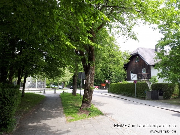 Umfeld M�nchen Etagenwohnung VERKAUFT: Gut vermietetes 1- Zimmer-Appartement in Solln