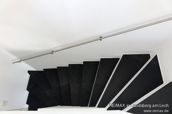 Aufgang zu 2. OG Maisonettewohnung M�nchen