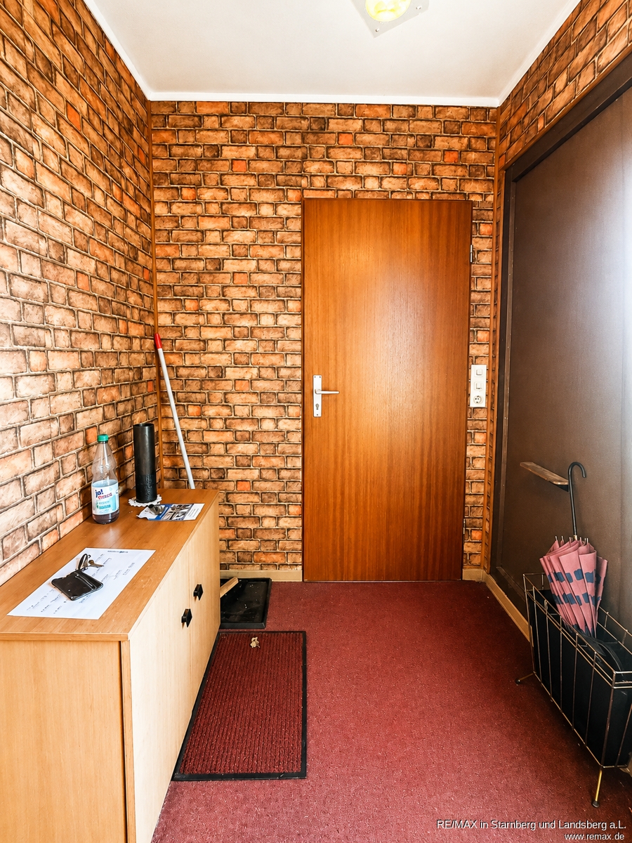 Eingangsbereich - Zugang Souterrain Einfamilienhaus Fulda / Aschenberg