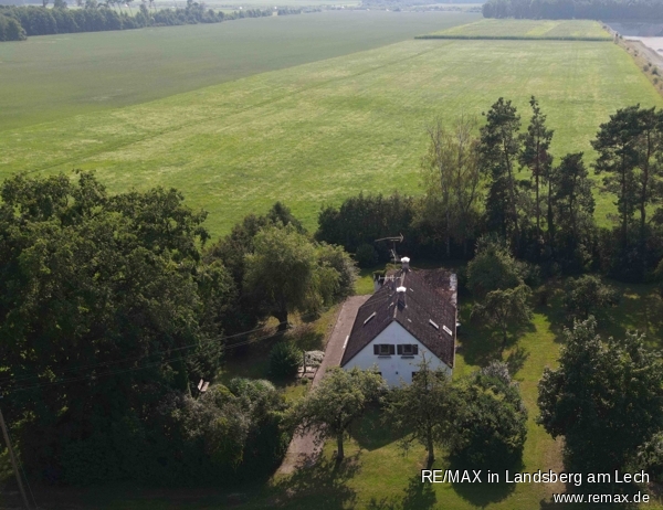 Wiese Einfamilienhaus Hurlach