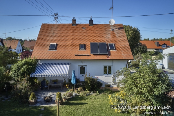 WalleshausenDrohne1 Einfamilienhaus Geltendorf